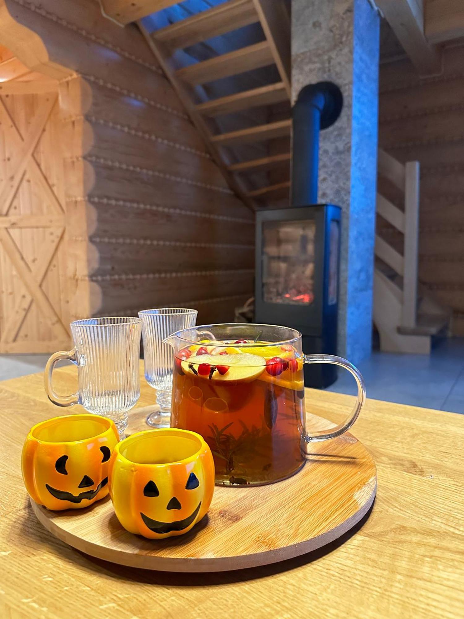 Zloty Gron Log Houses & Apartments อิสเตบนา ภายนอก รูปภาพ