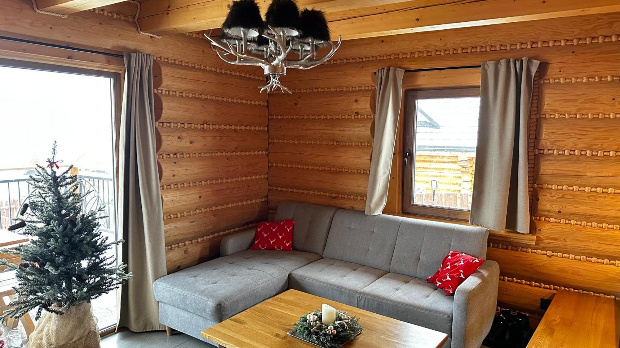 Zloty Gron Log Houses & Apartments อิสเตบนา ภายนอก รูปภาพ