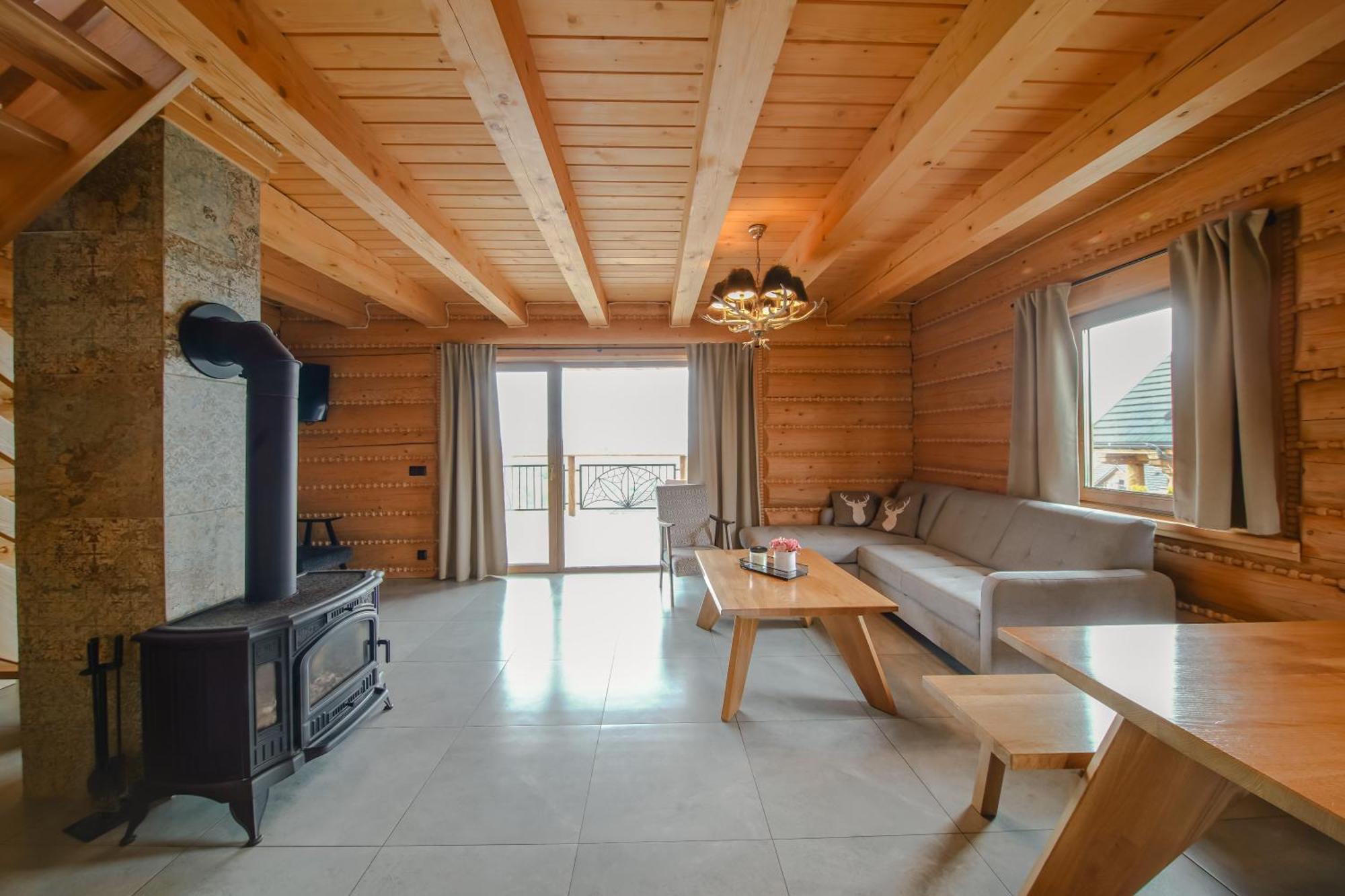 Zloty Gron Log Houses & Apartments อิสเตบนา ภายนอก รูปภาพ