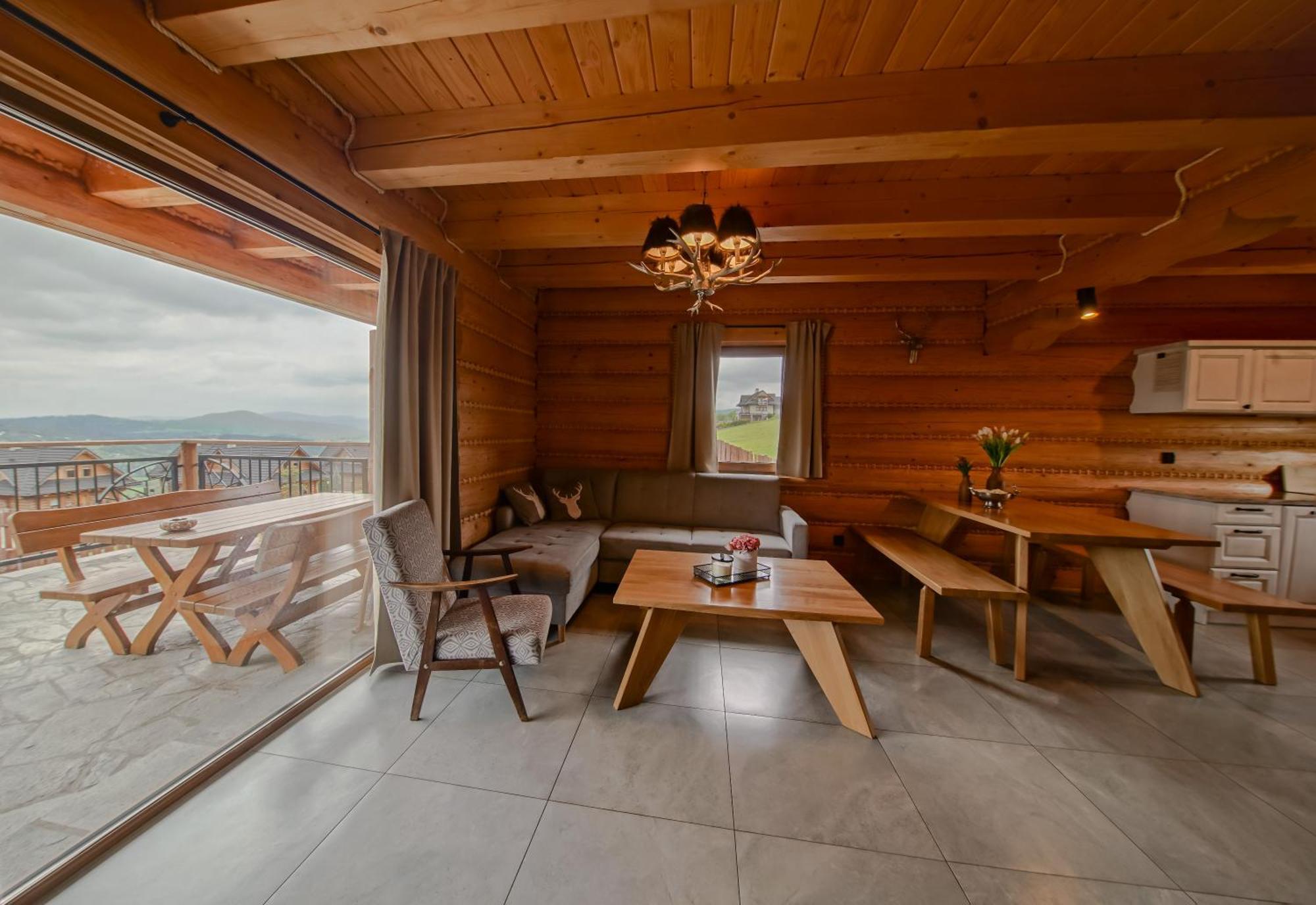 Zloty Gron Log Houses & Apartments อิสเตบนา ภายนอก รูปภาพ